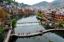 泸州长沙旅游攻略(长沙旅游攻略景点必去二日游)