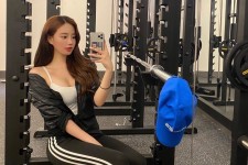 泸州我是一名瑜伽锻练外加兼职模特(我是一名瑜伽锻练外加兼职模特小说)