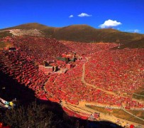 泸州色达旅游攻略(成都到色达旅游攻略)