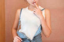 泸州包含上海兼职女伴游模特预约小薇微信的词条