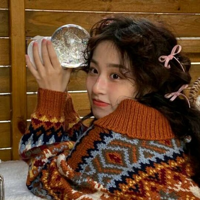 泸州伴游女生郑晓涵的资料