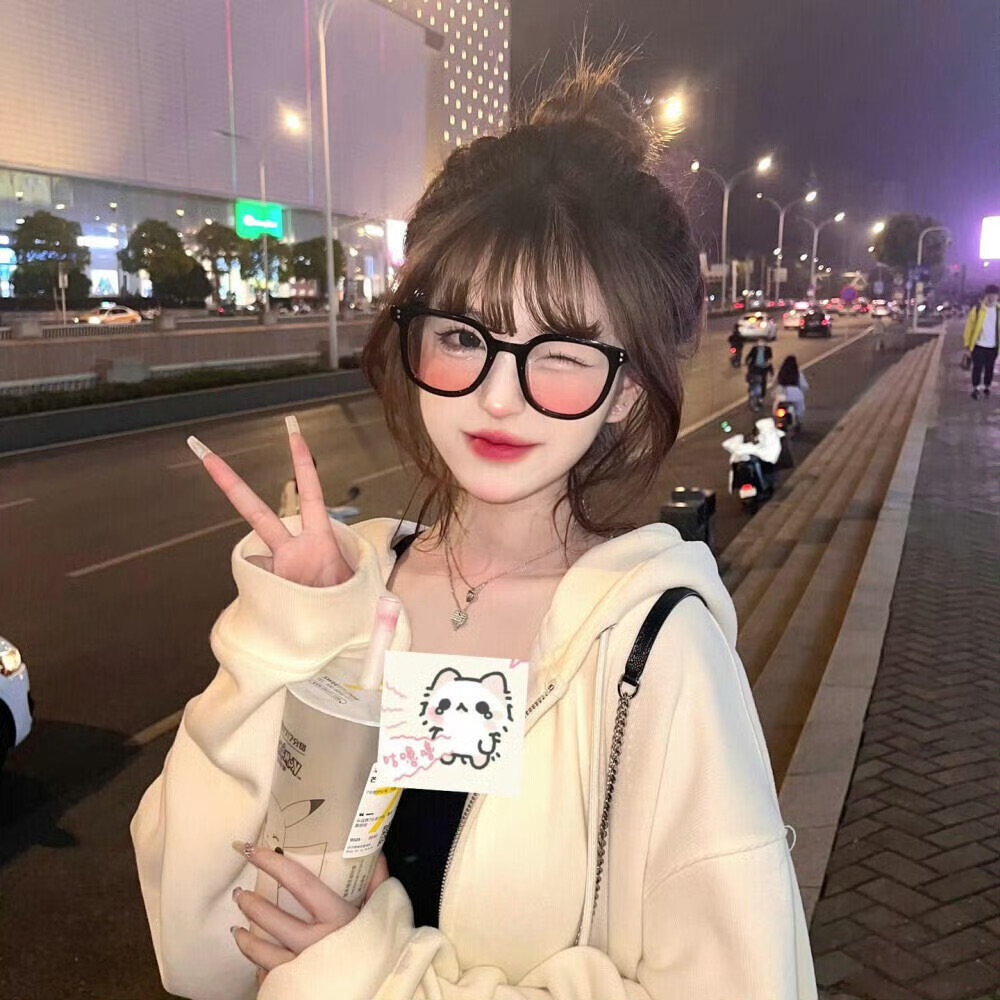 泸州伴游女生KIKI的资料