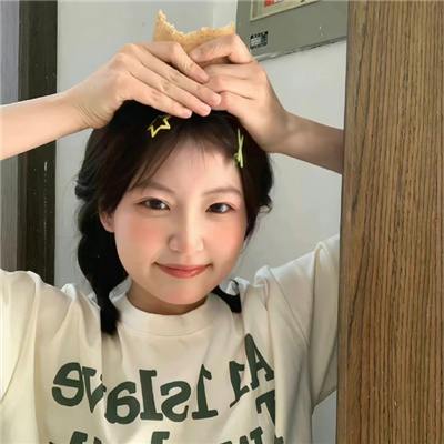 泸州伴游女生蒯慧雅